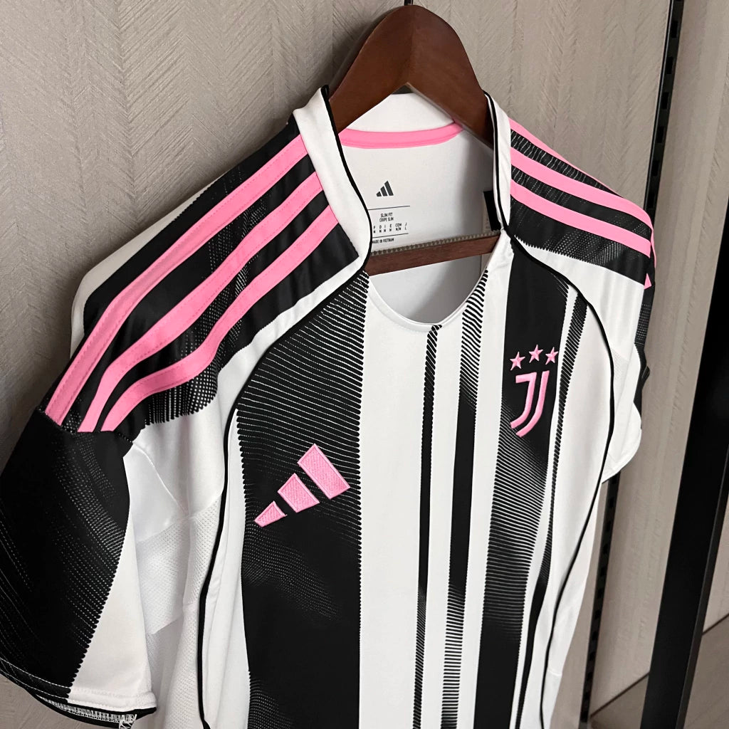 Modelo torcedor - Juventus Home - 25/26