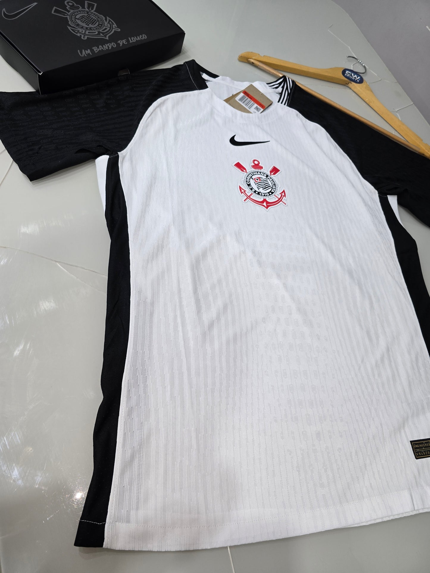 Modelo jogador - Corinthians Uniforme 1 - 2025 Lançamento