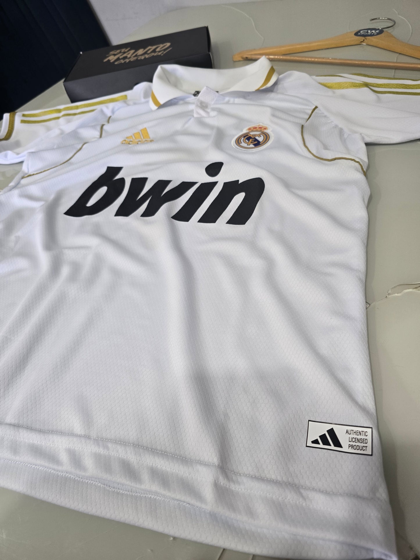 Polo Real Madrid Branca CR7 - Retrô