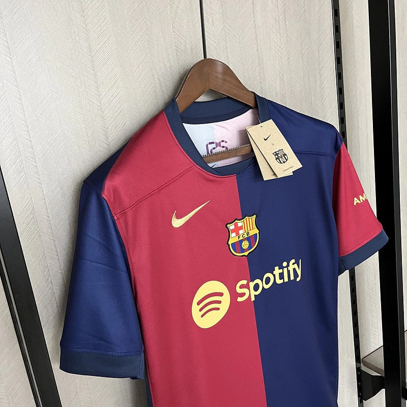 Modelo torcedor - Barcelona 2024/25 Home