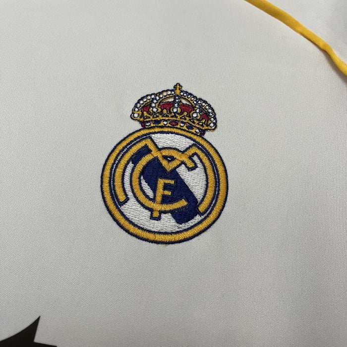Modelo torcedor - Real madrid Uniforme 1 - 25/26