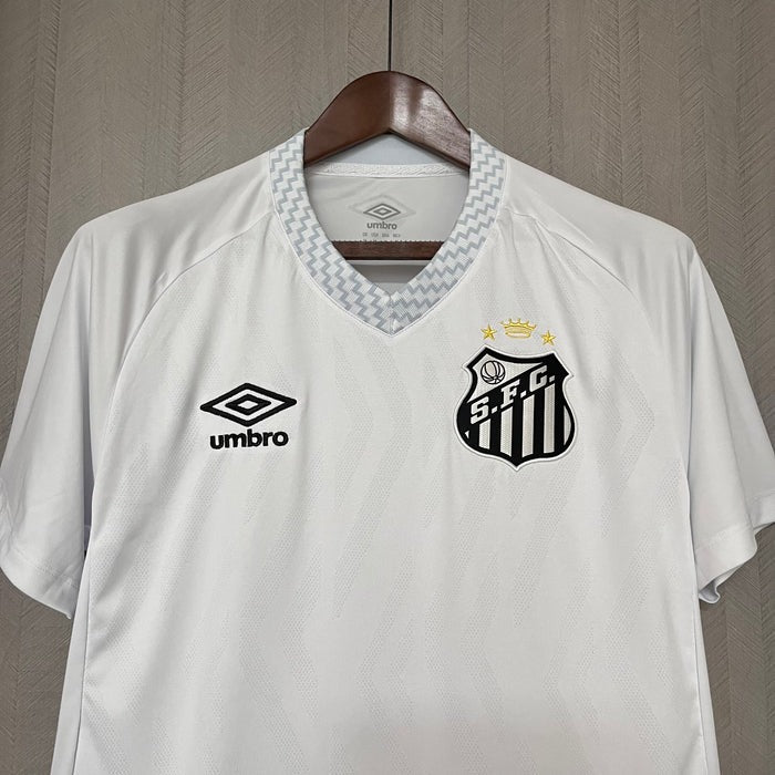Modelo torcedor - Santos Uniforme 1 - 25/26