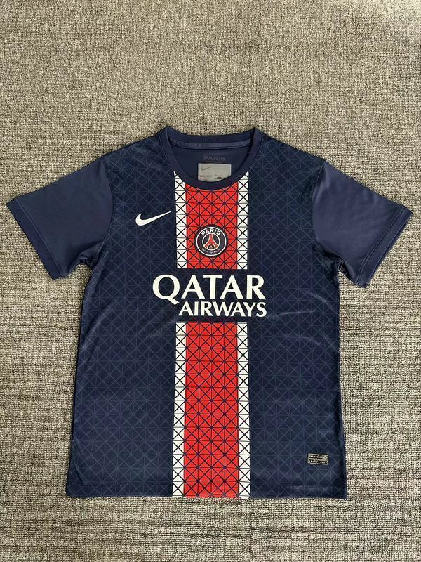 Modelo torcedor - PSG Uniforme 1 - 25/26