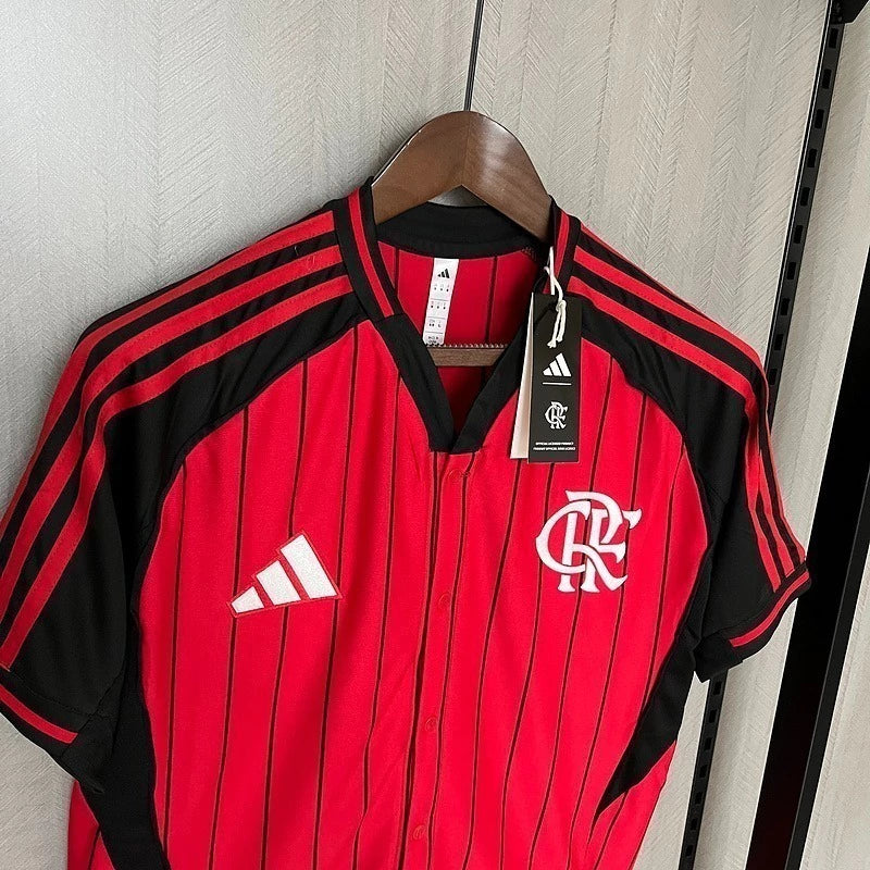Modelo torcedor - Flamengo Uniforme Mundial - 25/26