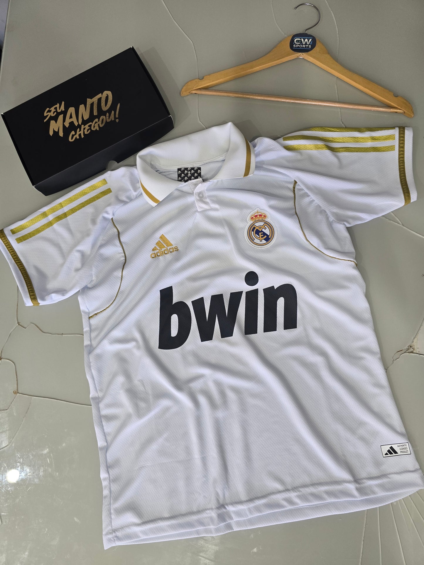 Polo Real Madrid Branca CR7 - Retrô