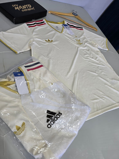 Modelo torcedor - Flamengo Uniforme 3 - 25/26