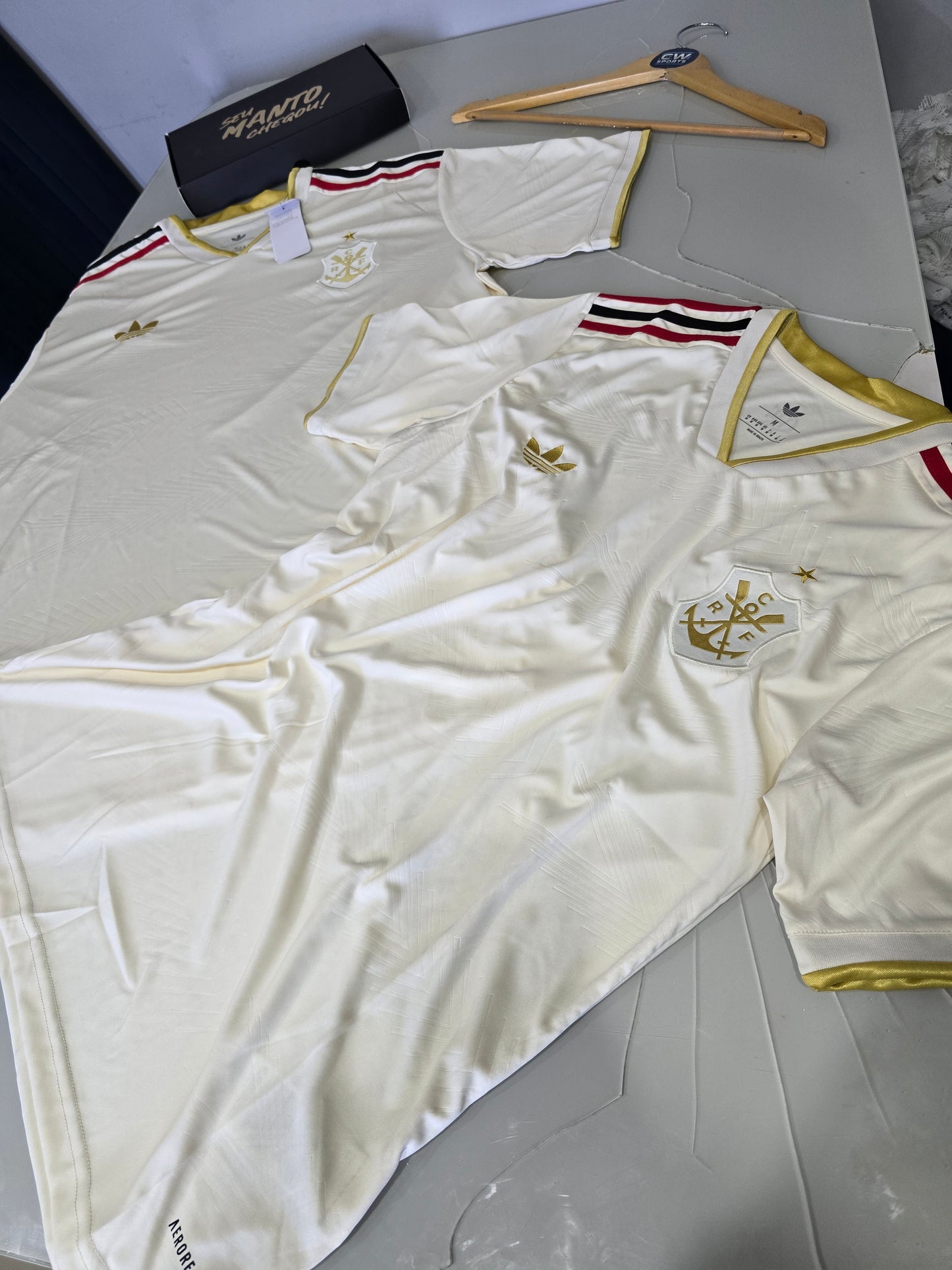 Kit Casal Tailandesa - Flamengo uniforme 3 25-26
