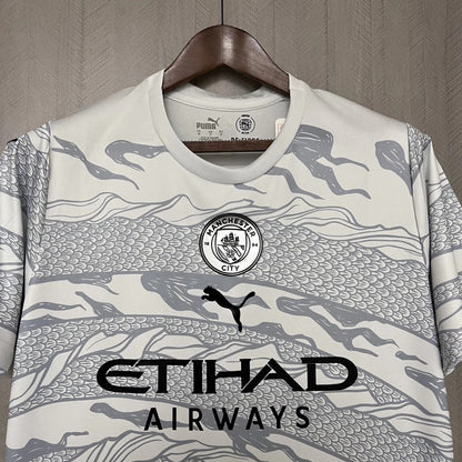 Modelo torcedor - Manchester City Ano do Dragão 24/25