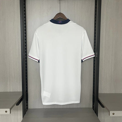 Modelo torcedor - Inglaterra 2024/25 Home