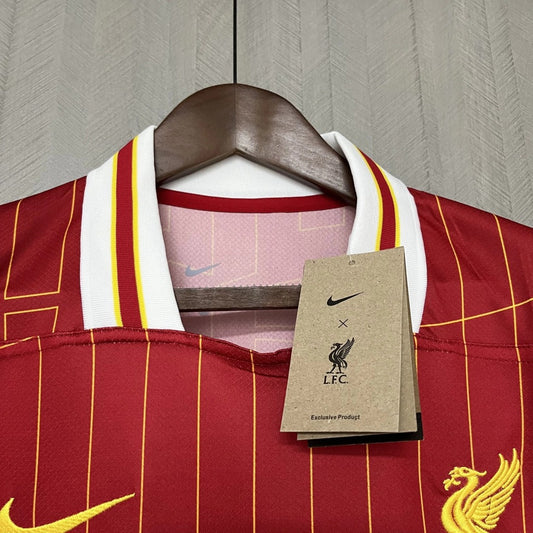 Modelo torcedor - Liverpool Home - 24/25