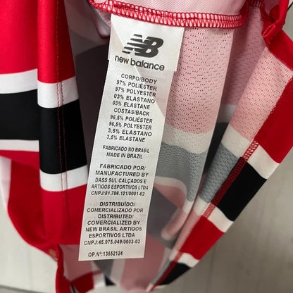 Modelo torcedor - São Paulo Uniforme 2 - 2025