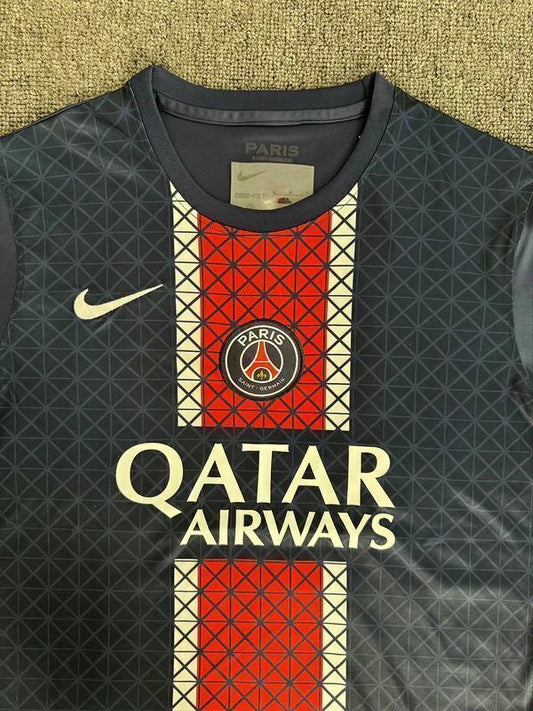 Modelo torcedor - PSG Uniforme 1 - 25/26