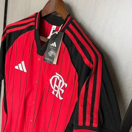 Modelo torcedor - Flamengo Uniforme Mundial - 25/26